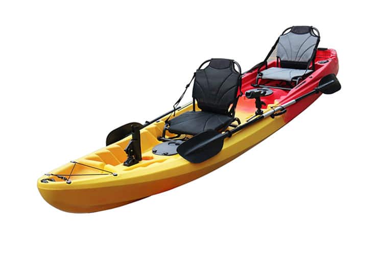 kayak tandem assis sur le dessus